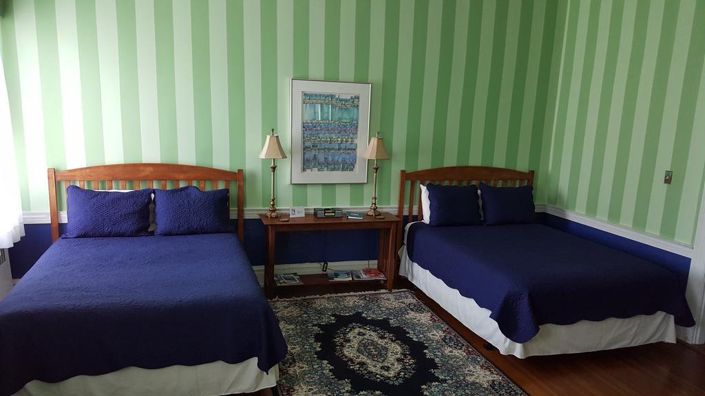 Morehead Manor Bed And Breakfast Durham Exteriör bild